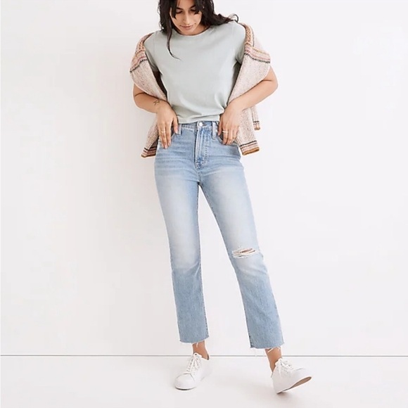 Madewell Denim - Madewell the perfect vintage jeans size 24 light wash raw hem high rise